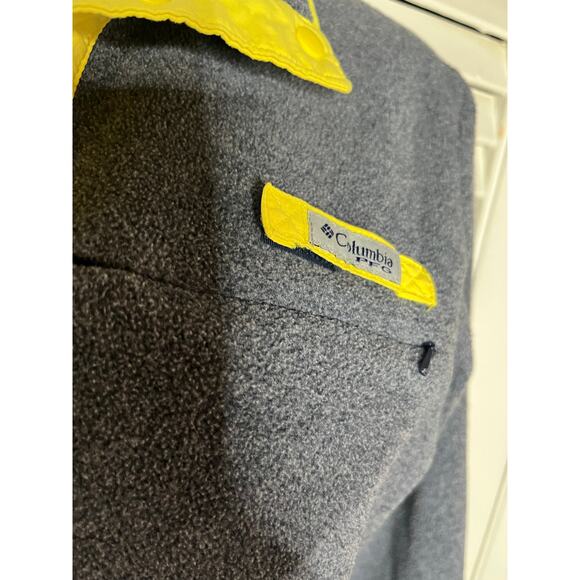Columbia‎ gray/yellow 1/4 snap fleece top size S Excellent front pocket - Picture 6 of 6